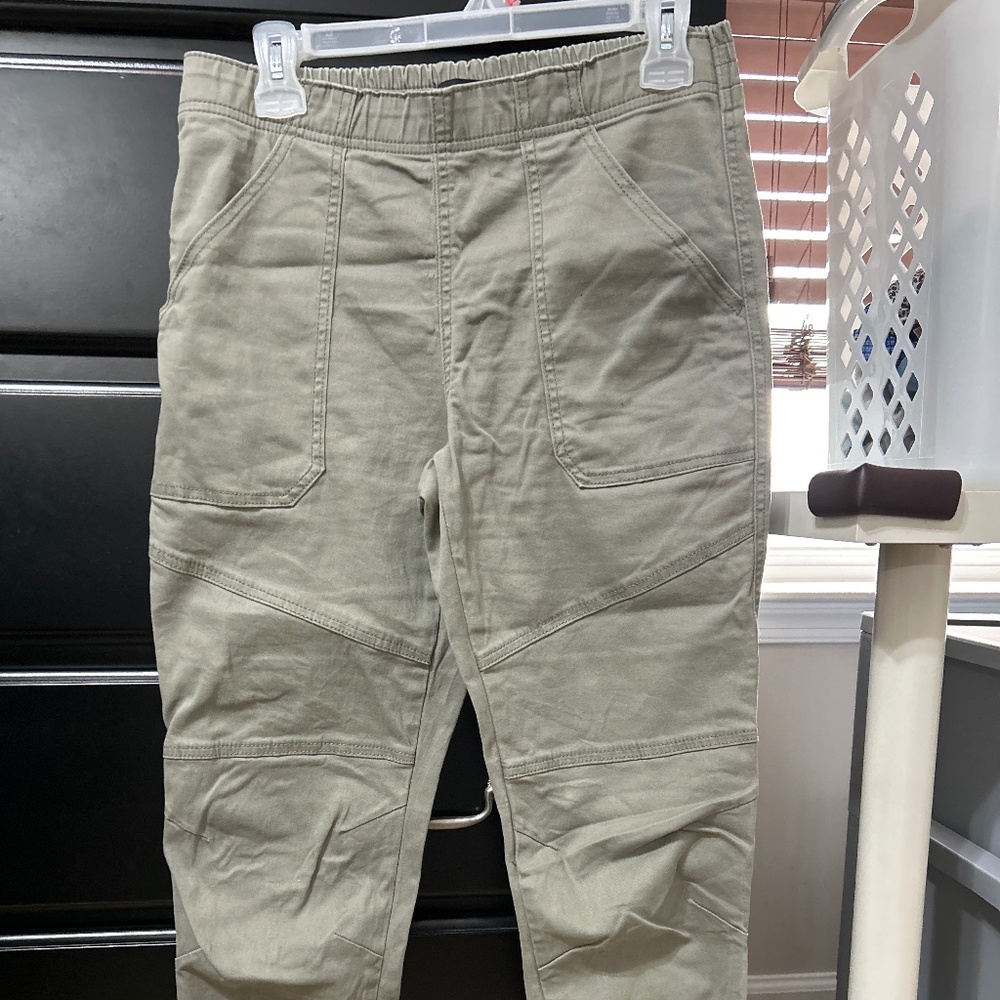 Light olive joggers